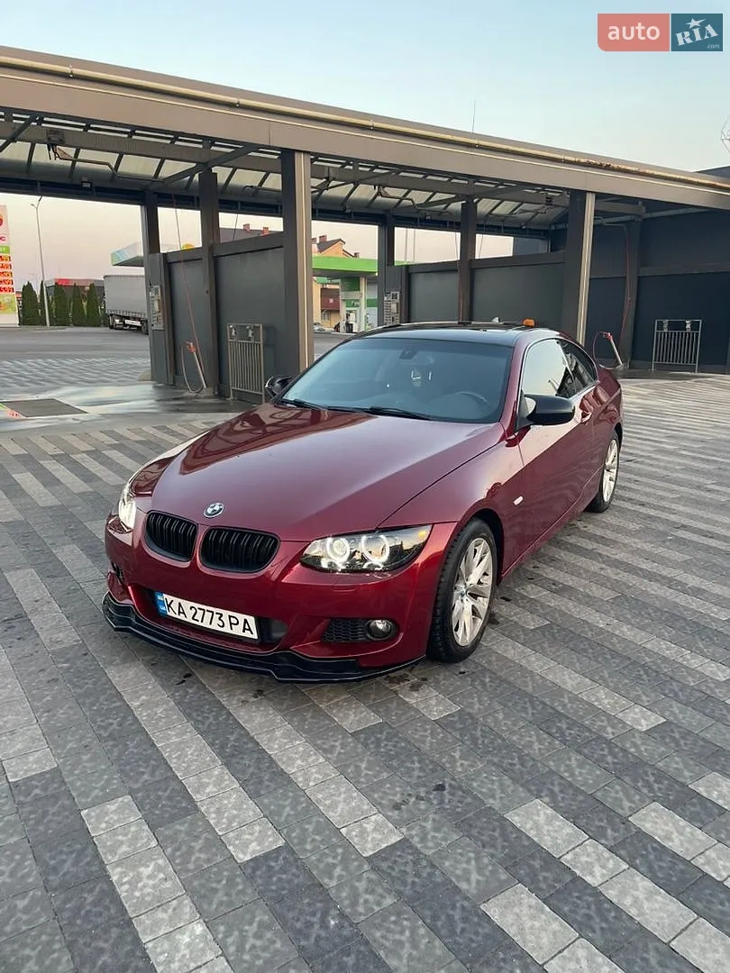 BMW 3 Series, 2010