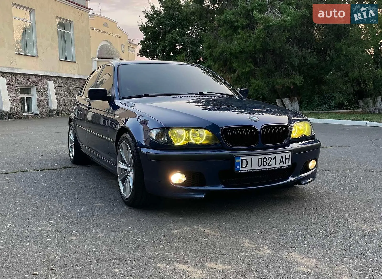 BMW 3 Series, 2003