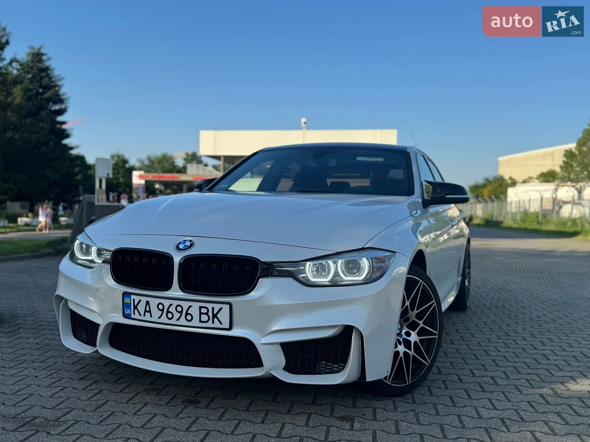 BMW 3 Series, 2016
