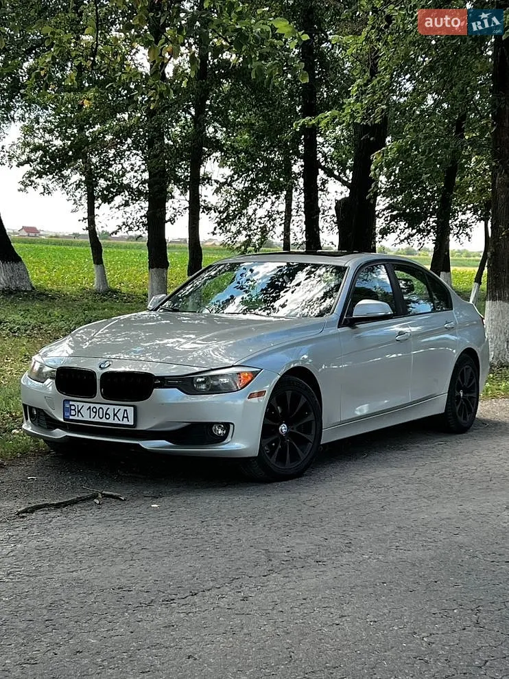 BMW 3 Series, 2012