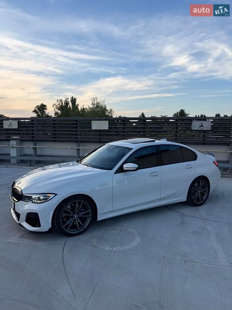 BMW 3 Series, 2019