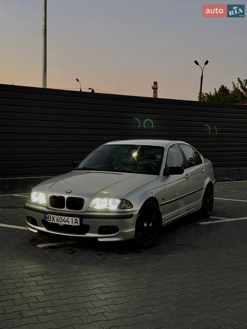 BMW 3 Series, 2000