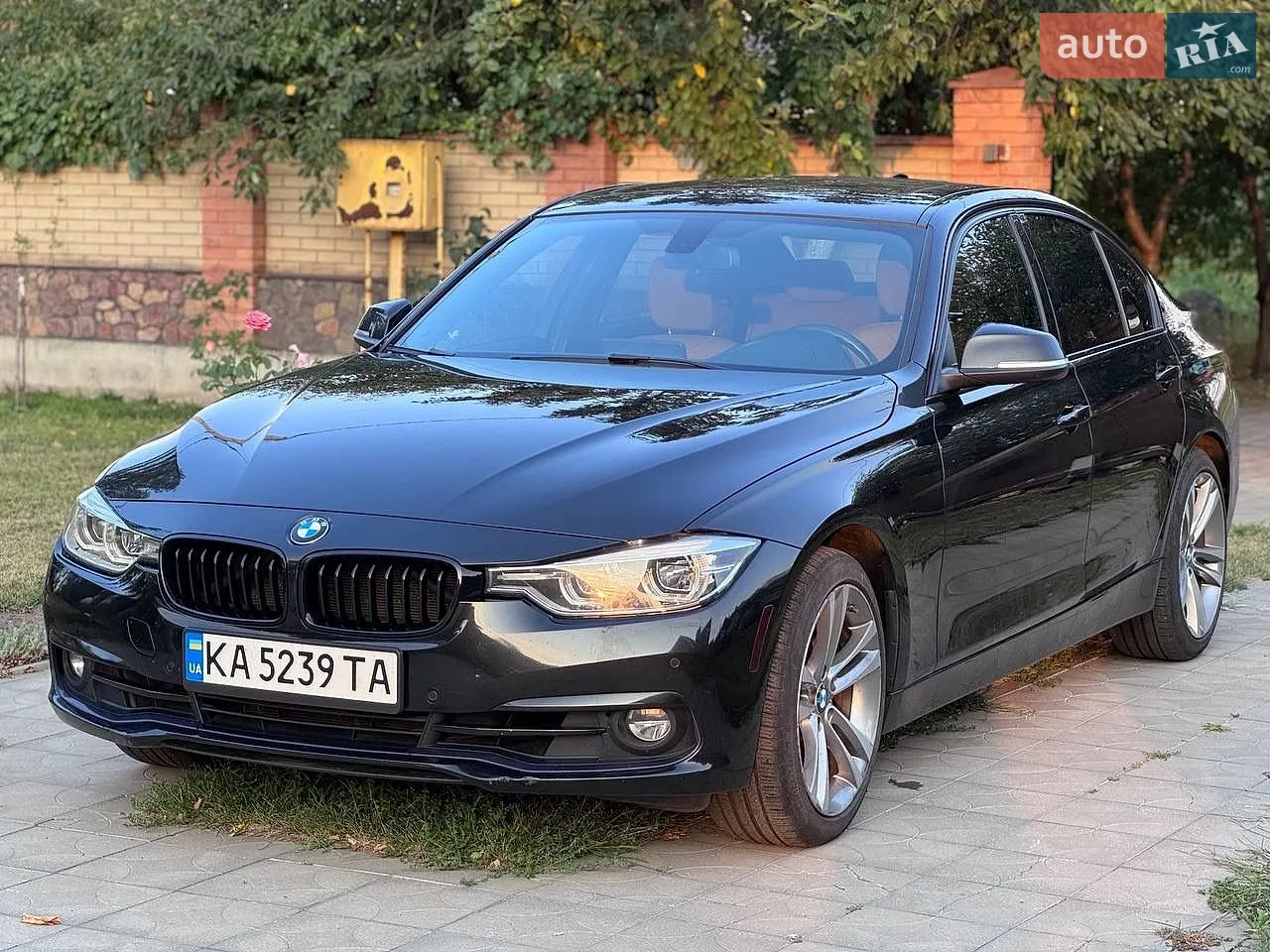 BMW 3 Series, 2016