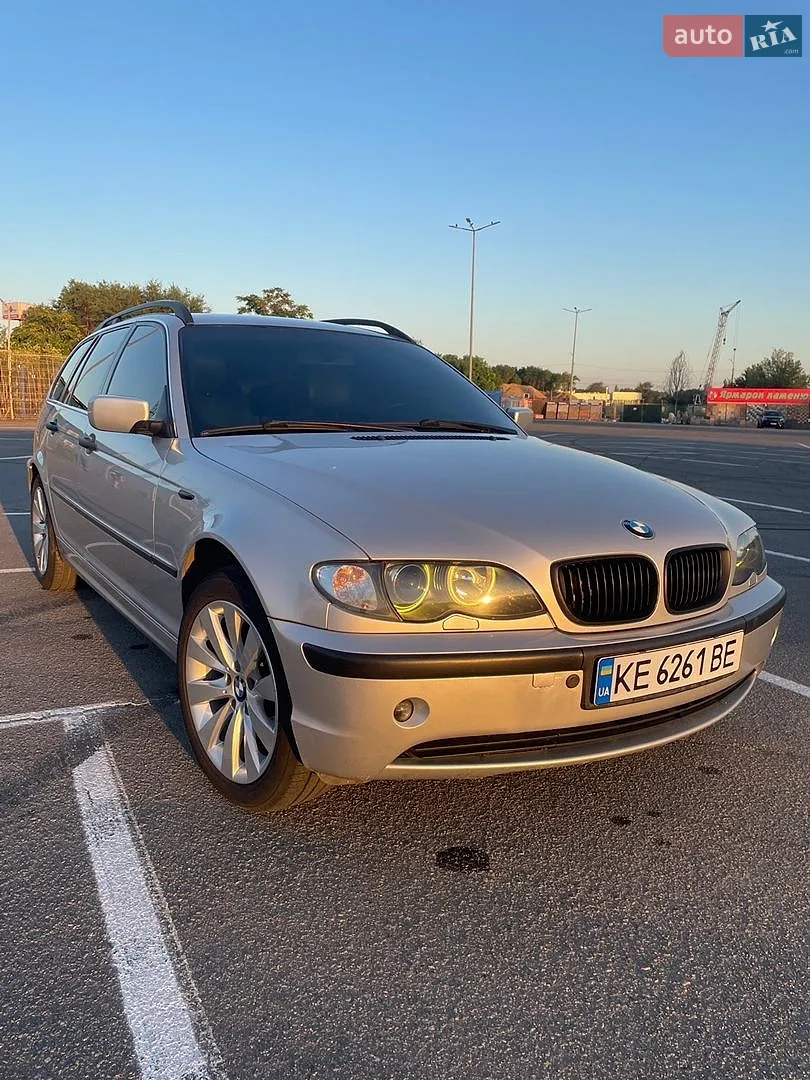 BMW 3 Series, 2005
