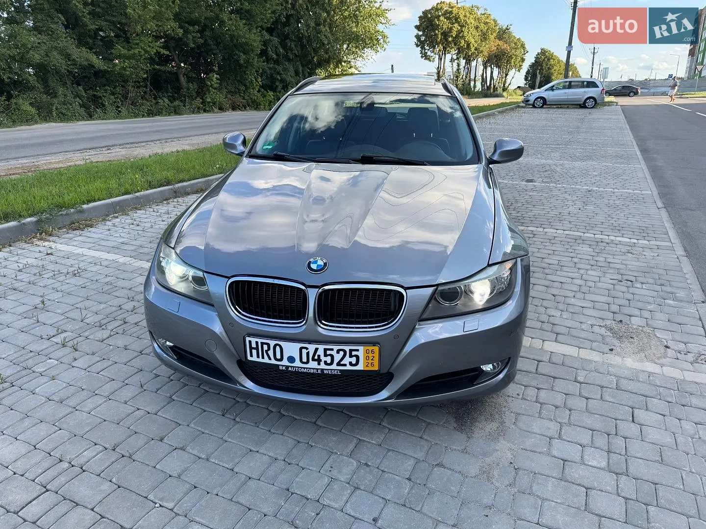 BMW 3 Series, 2010