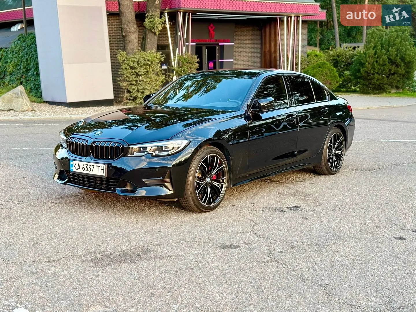 BMW 3 Series, 2019