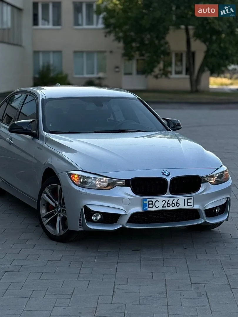 BMW 3 Series, 2012