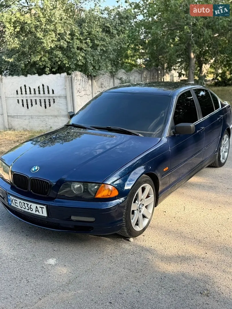 BMW 3 Series, 2000