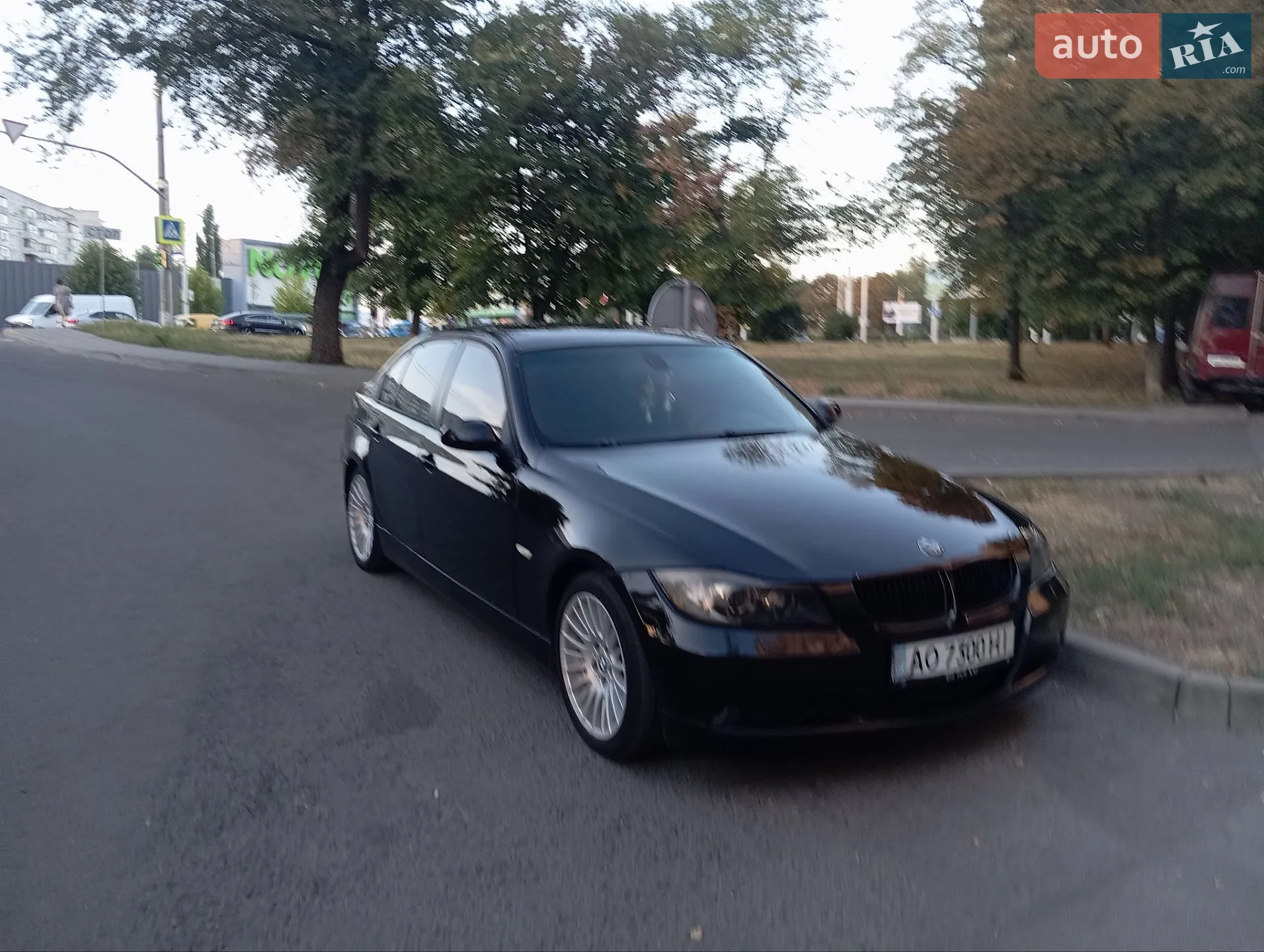 BMW 3 Series, 2005