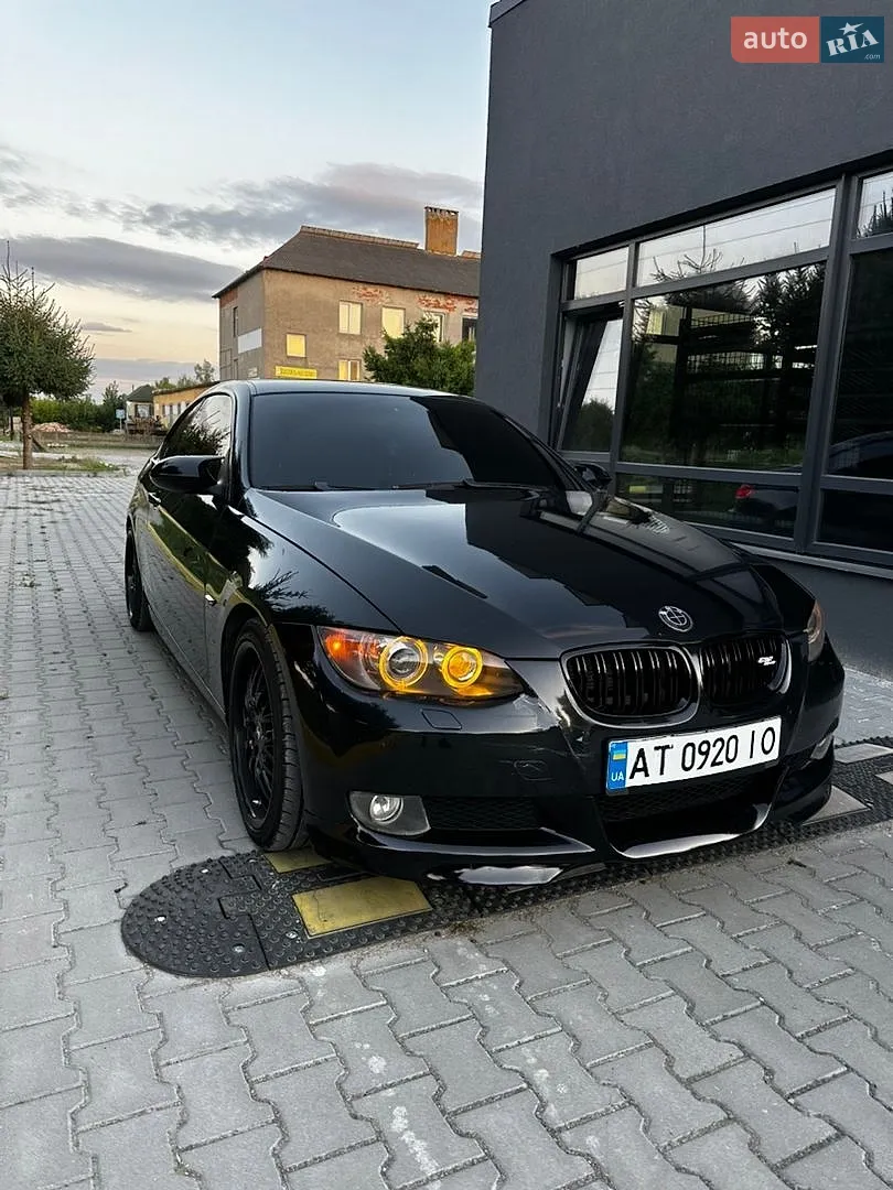 BMW 3 Series, 2009