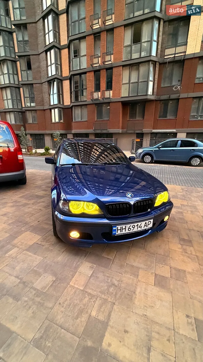 BMW 3 Series, 2003