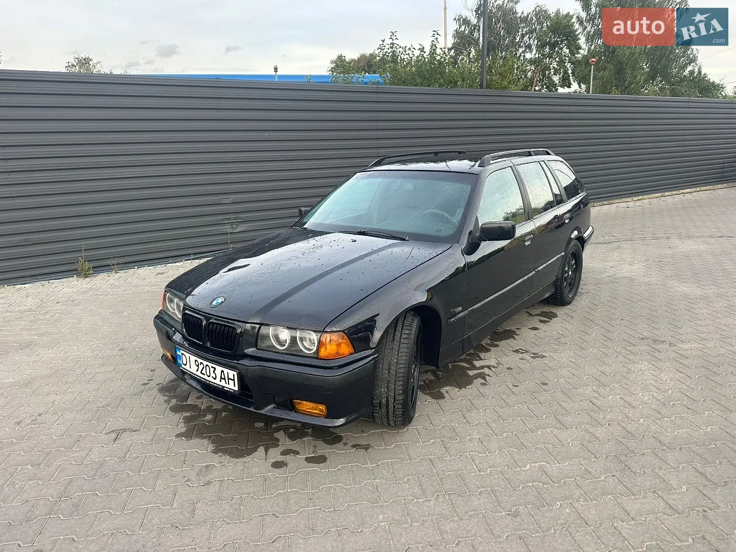 BMW 3 Series, 1995