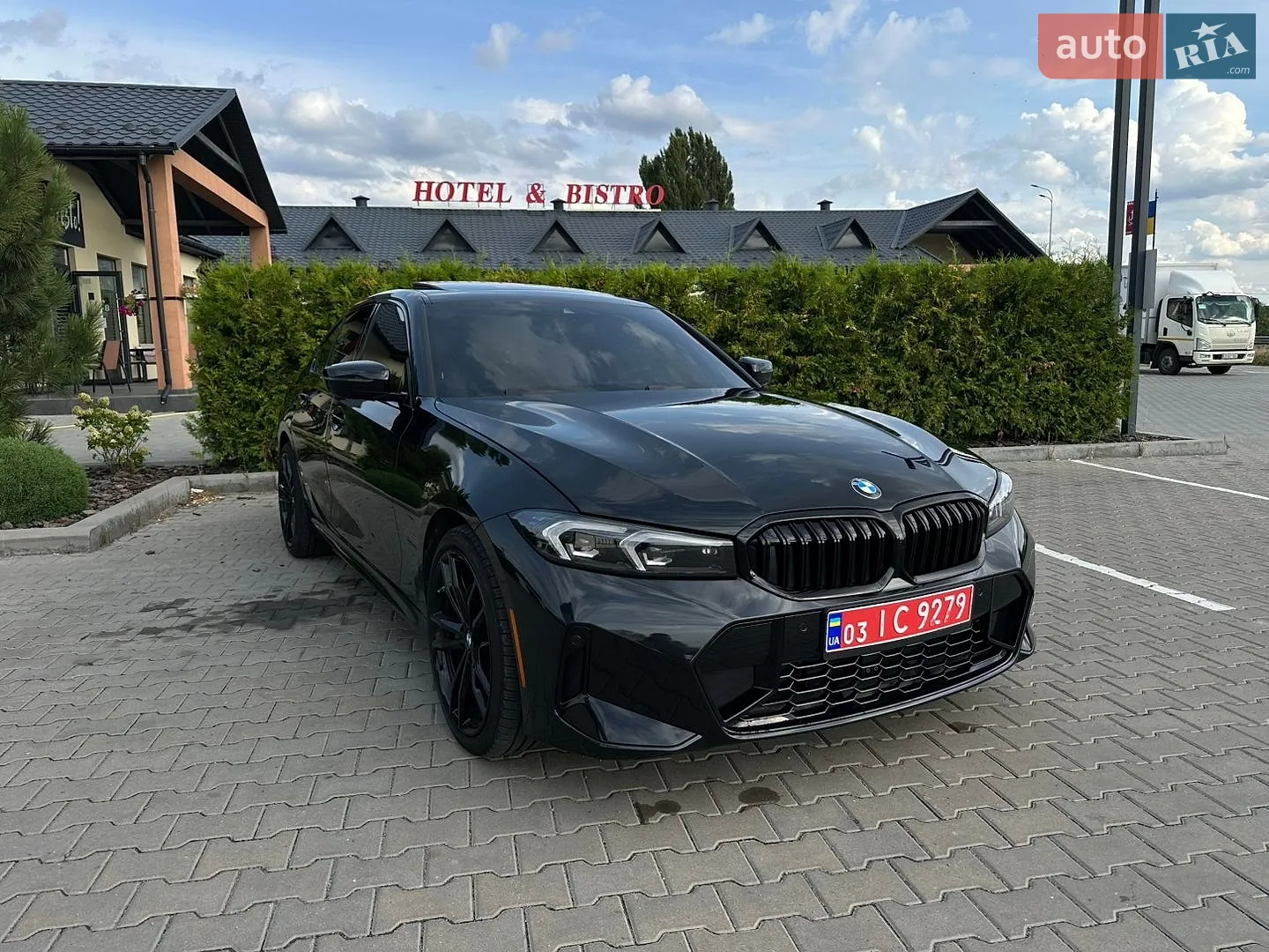BMW 3 Series, 2023