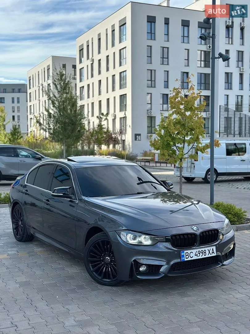 BMW 3 Series, 2012