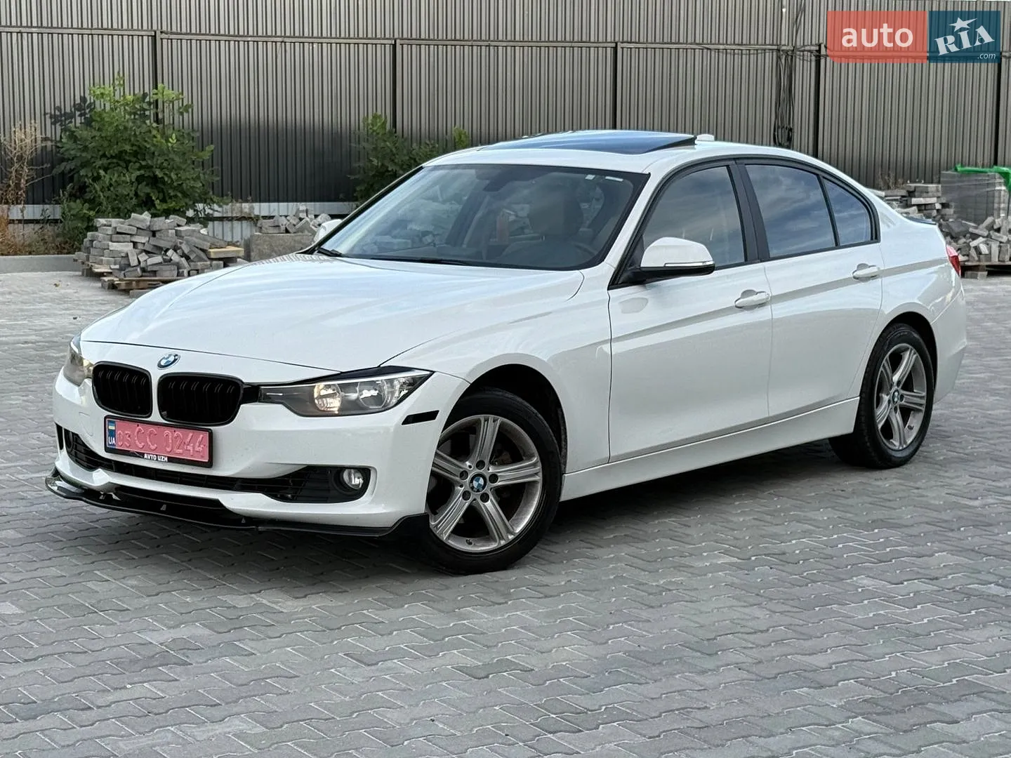 BMW 3 Series, 2013