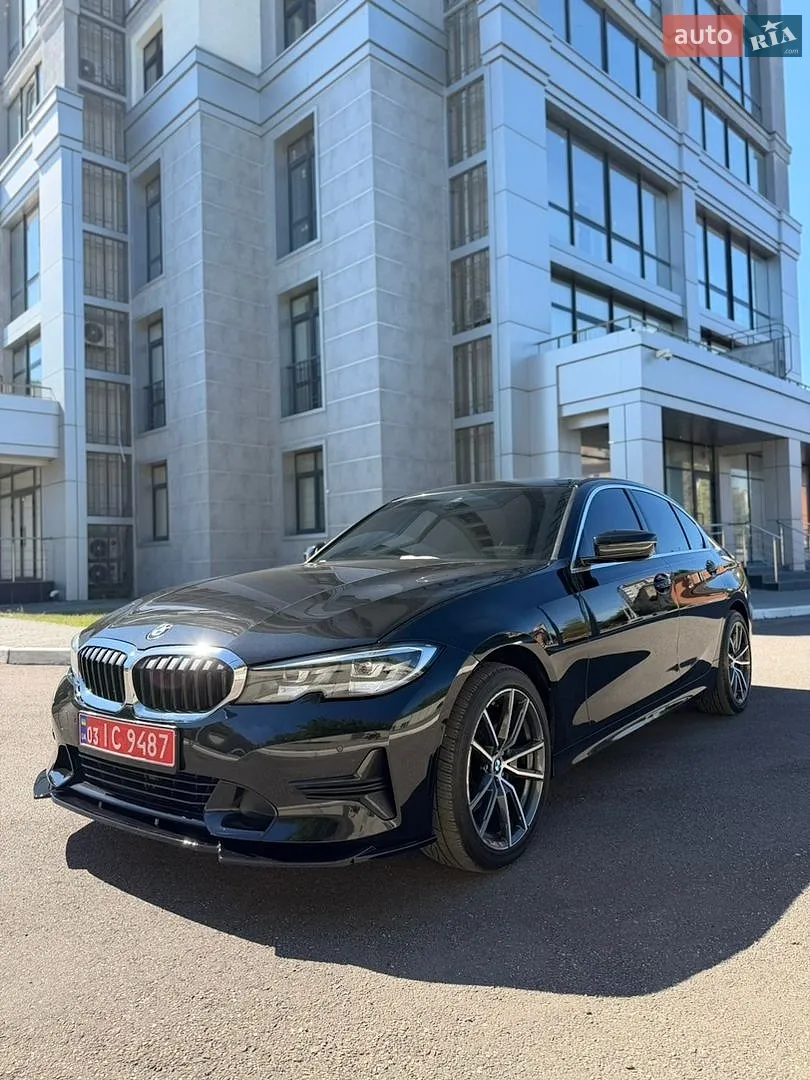 BMW 3 Series, 2020