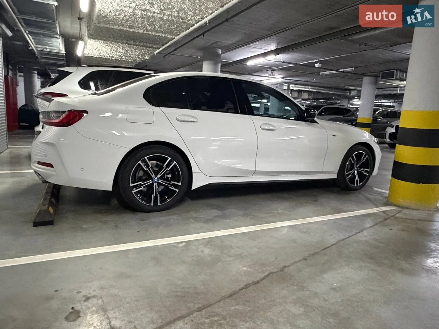 BMW 3 Series, 2024