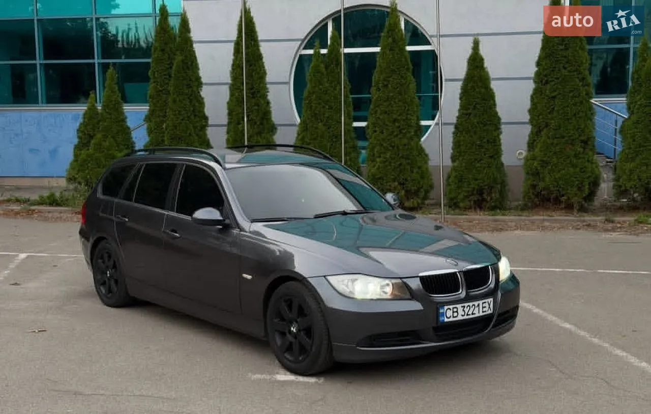 BMW 3 Series, 2005