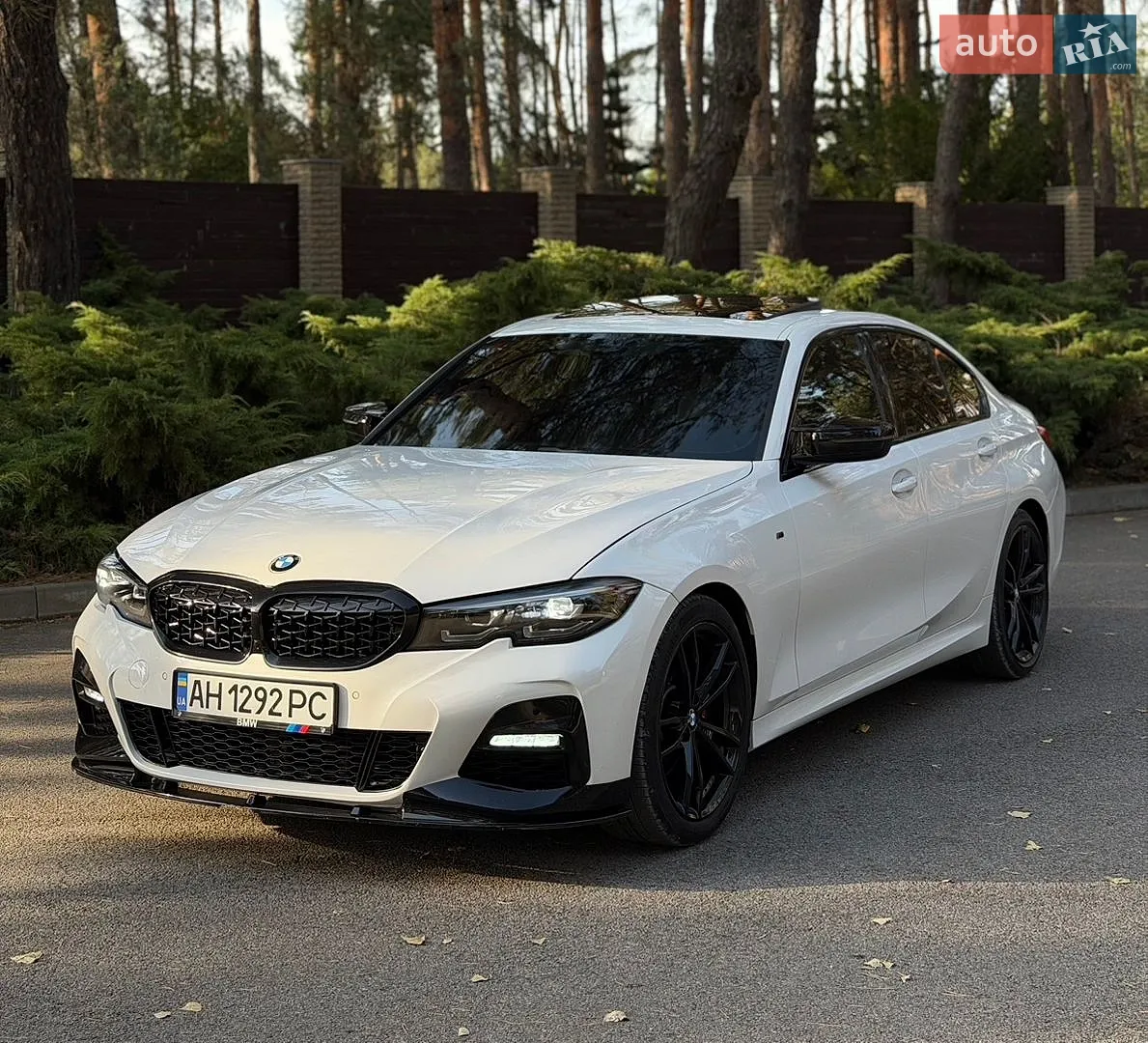 BMW 3 Series, 2019