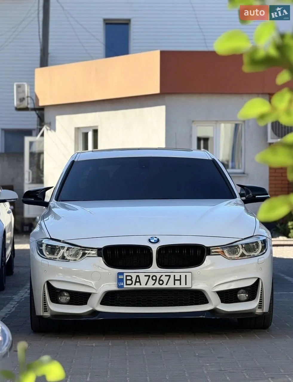 BMW 3 Series, 2016