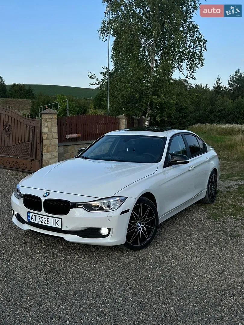 BMW 3 Series, 2011