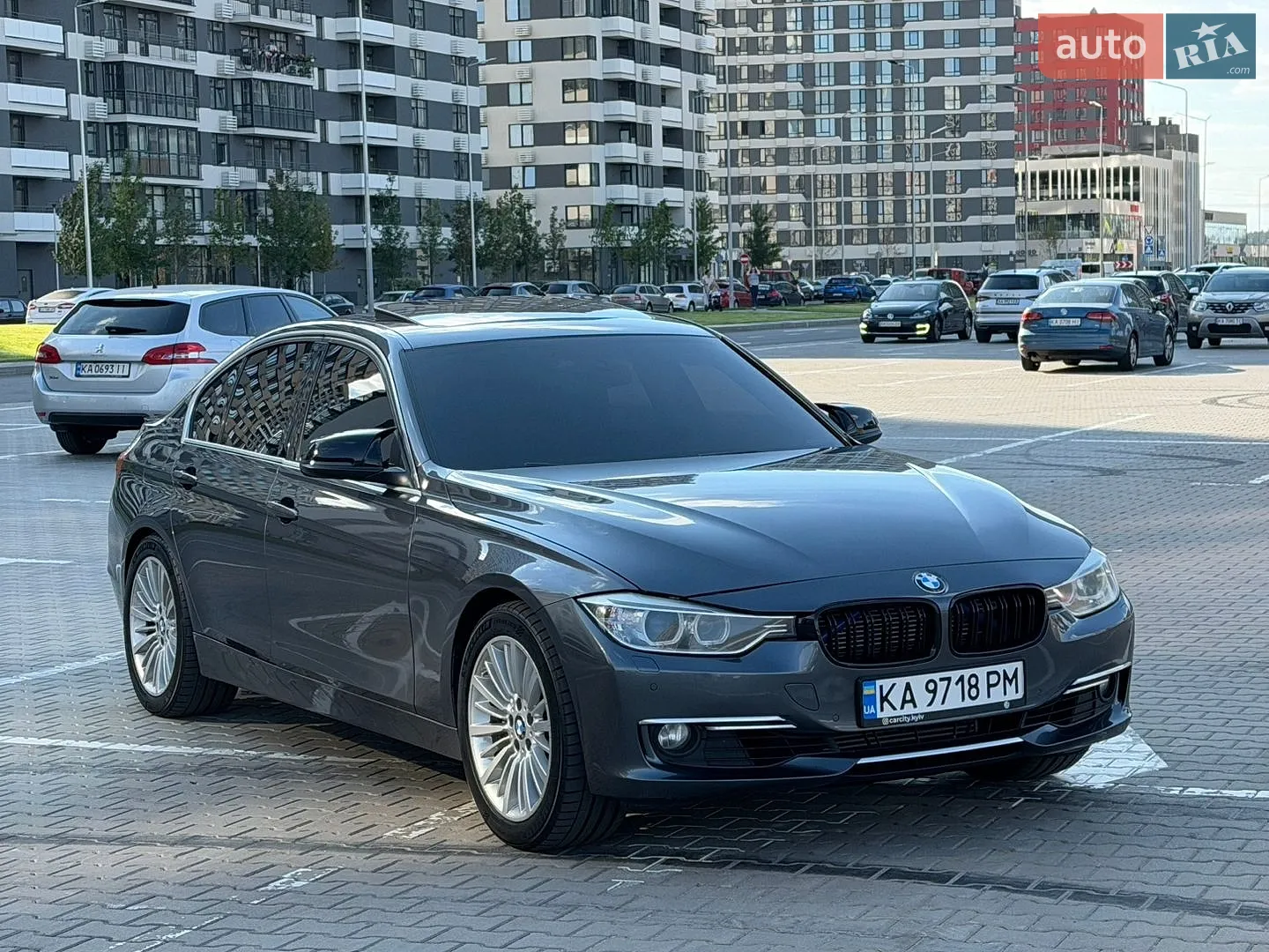 BMW 3 Series, 2013