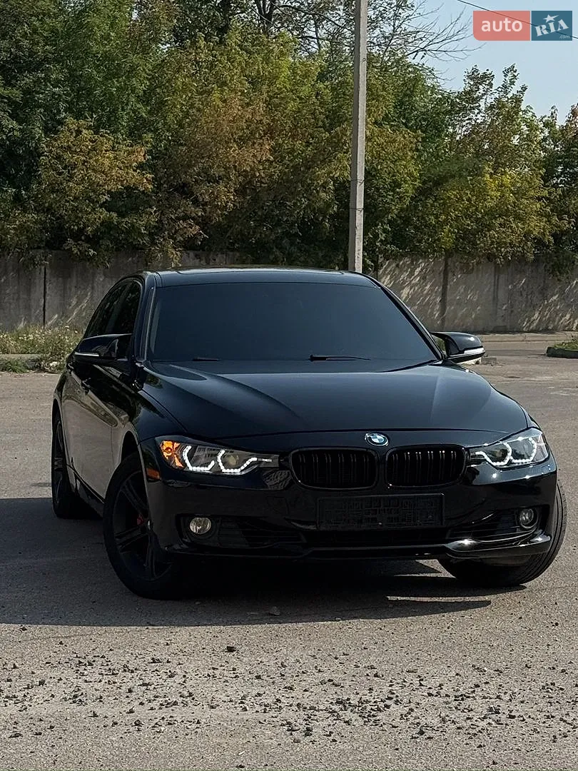 BMW 3 Series, 2012
