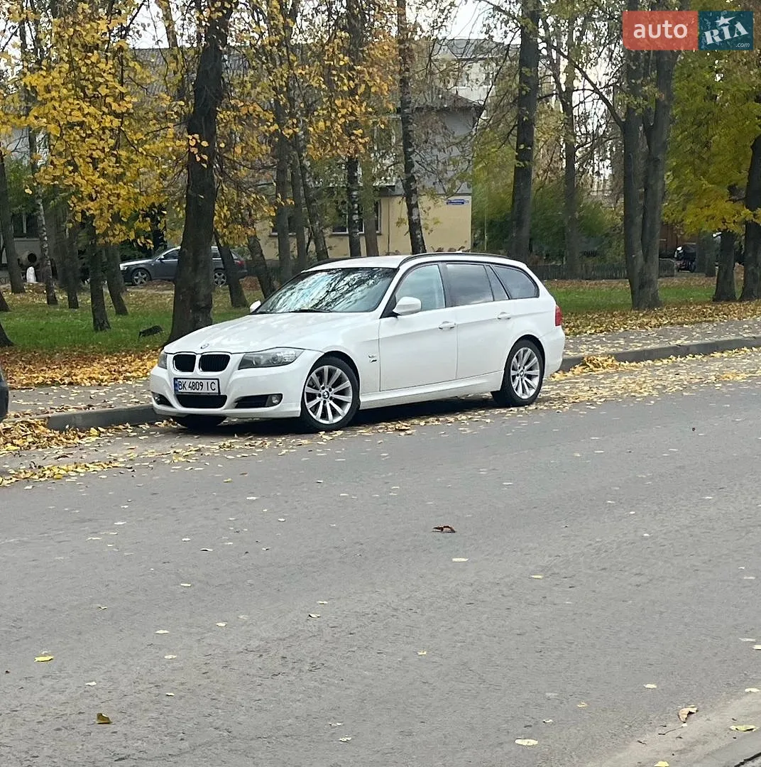 BMW 3 Series, 2012