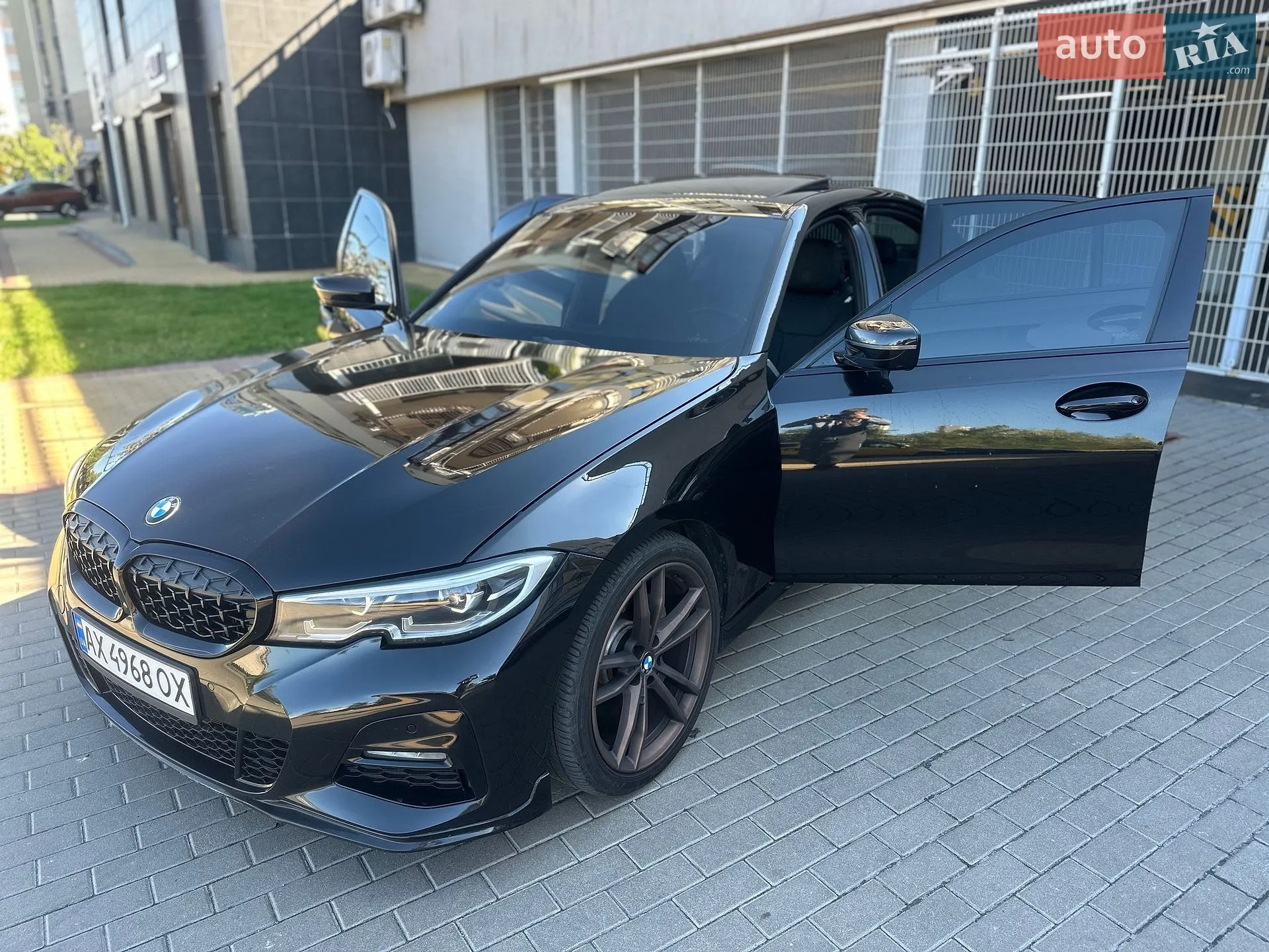 BMW 3 Series, 2019