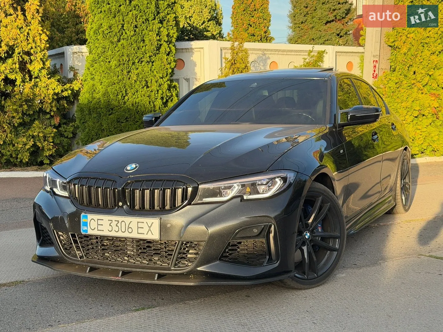 BMW 3 Series, 2019