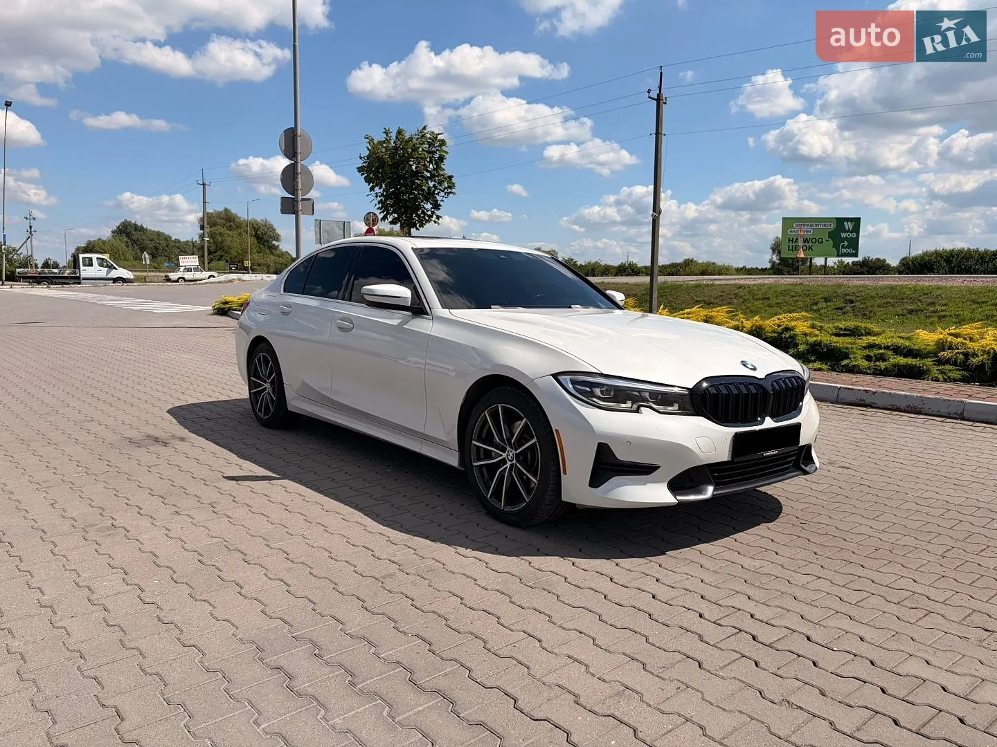 BMW 3 Series, 2019