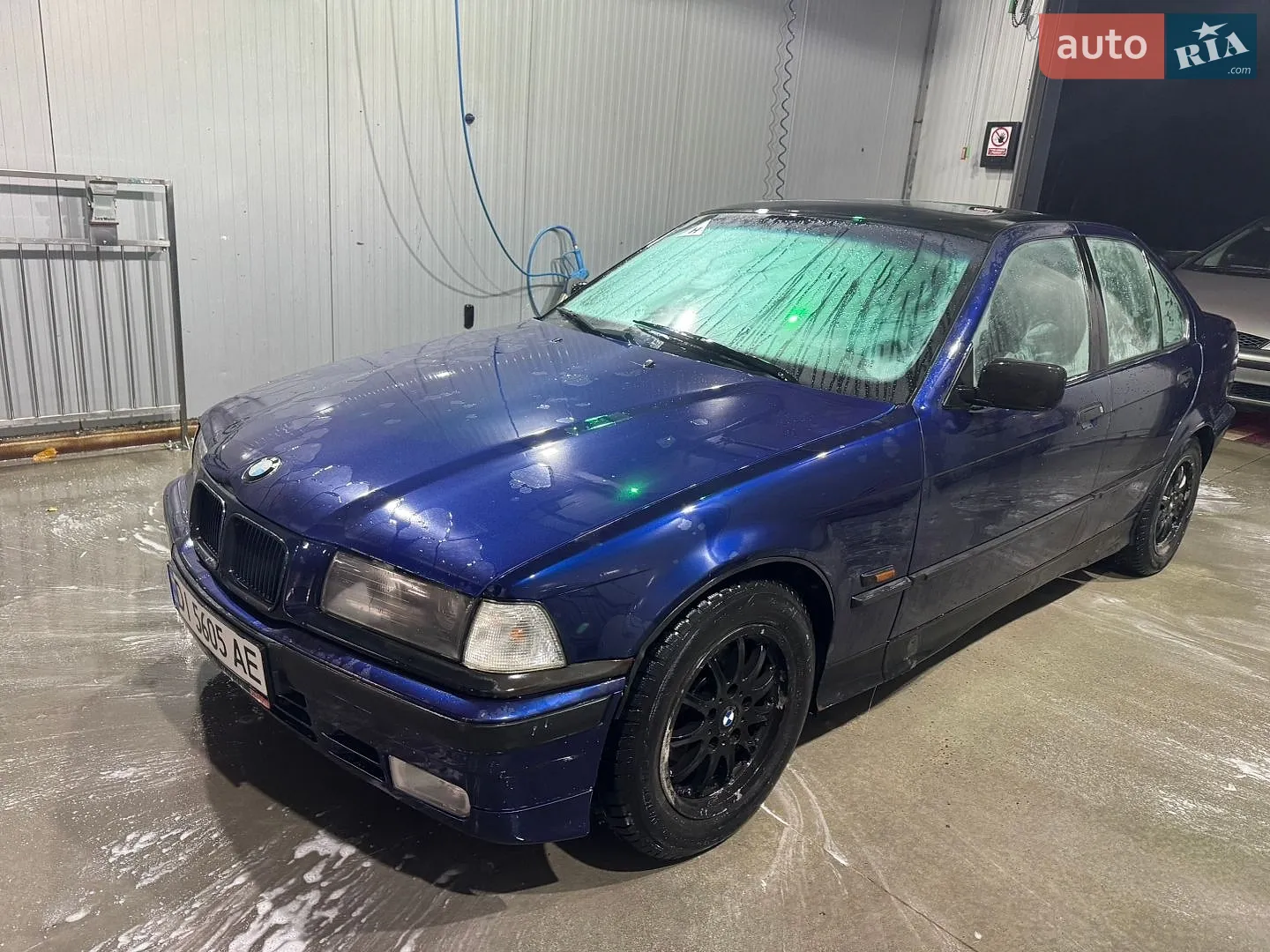 BMW 3 Series, 1994