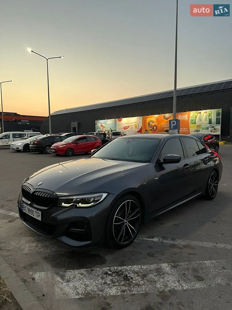 BMW 3 Series, 2019