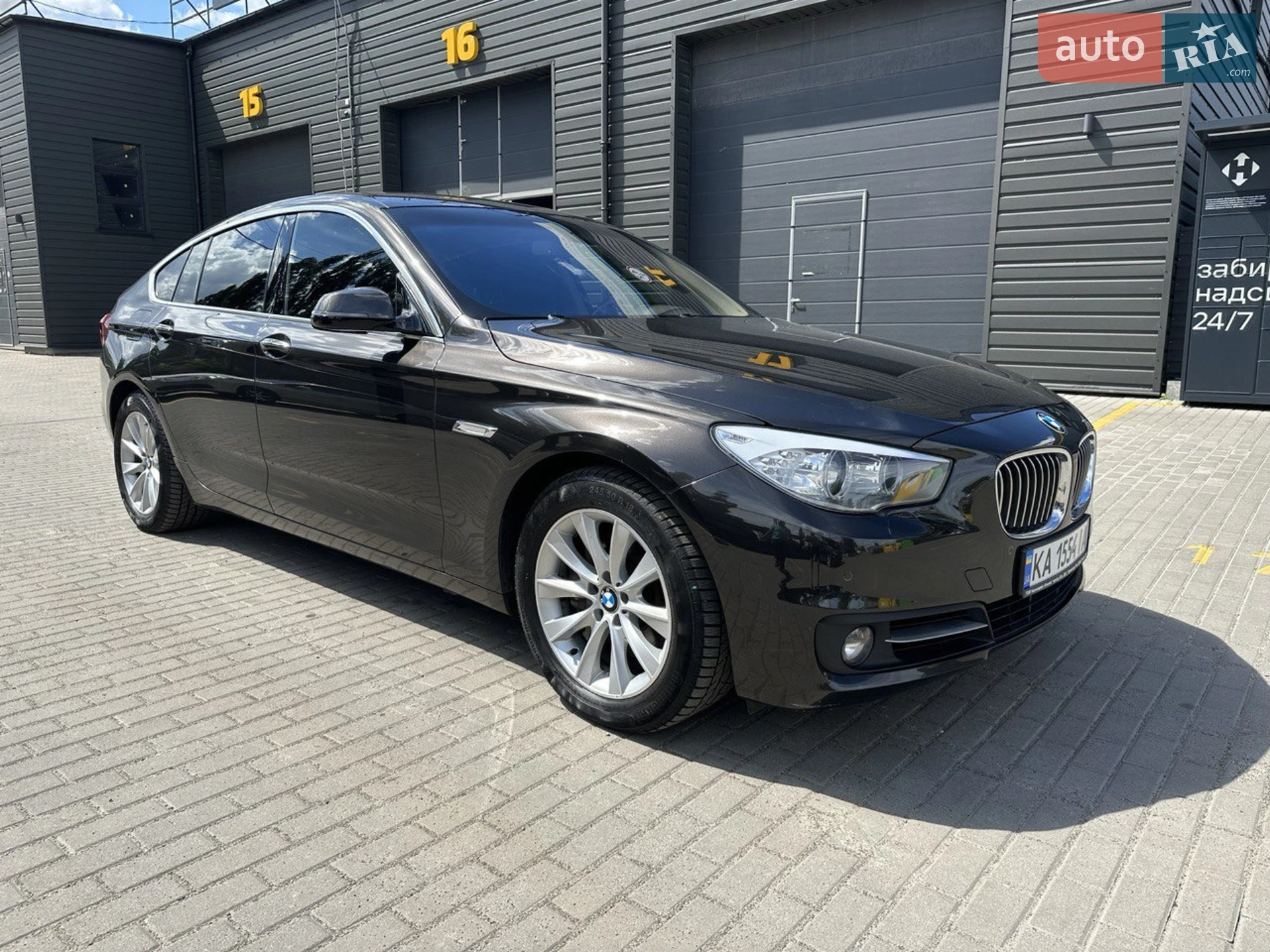 BMW 5 Series GT, 2017