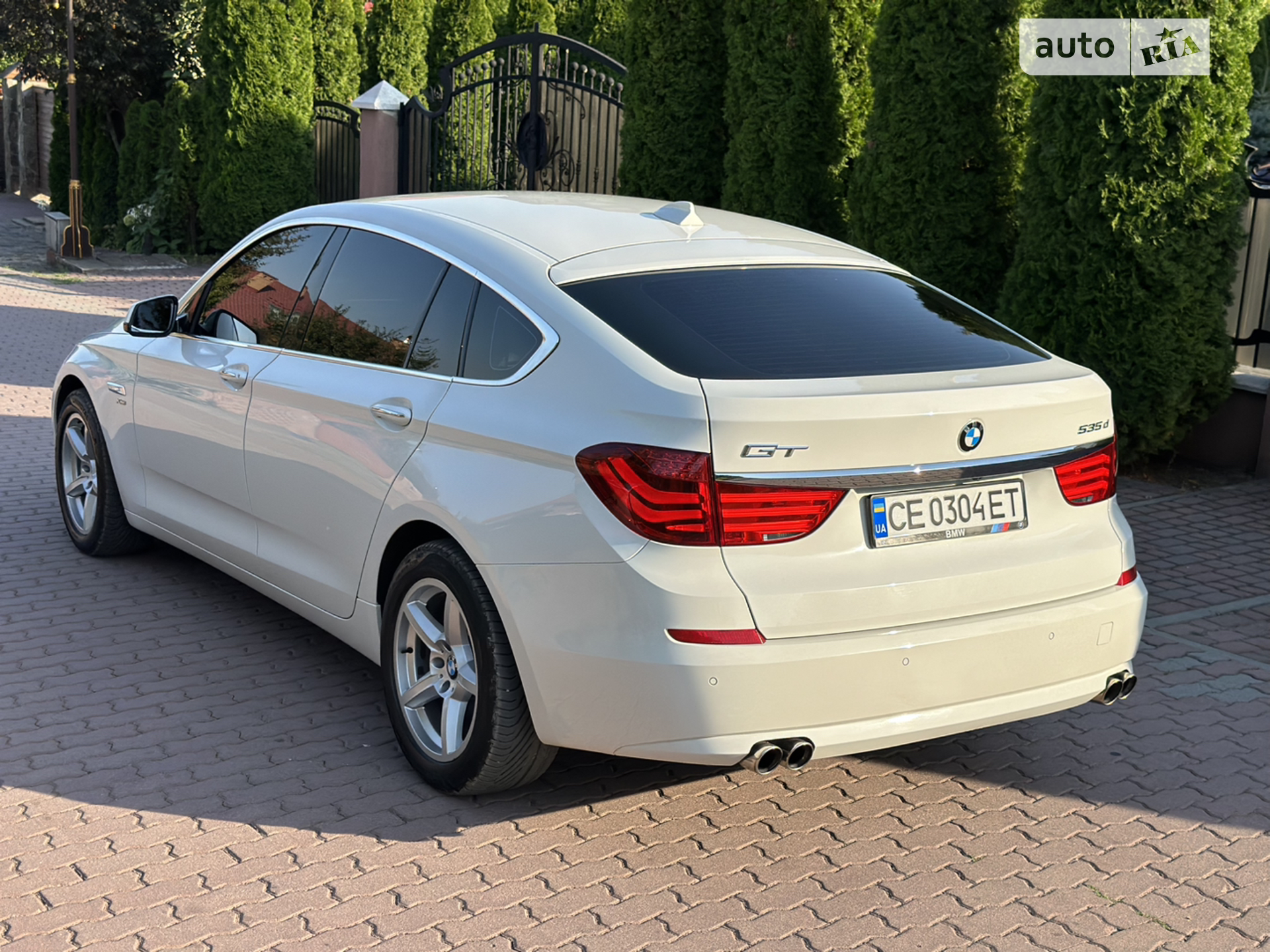 BMW 5 Series GT, 2010
