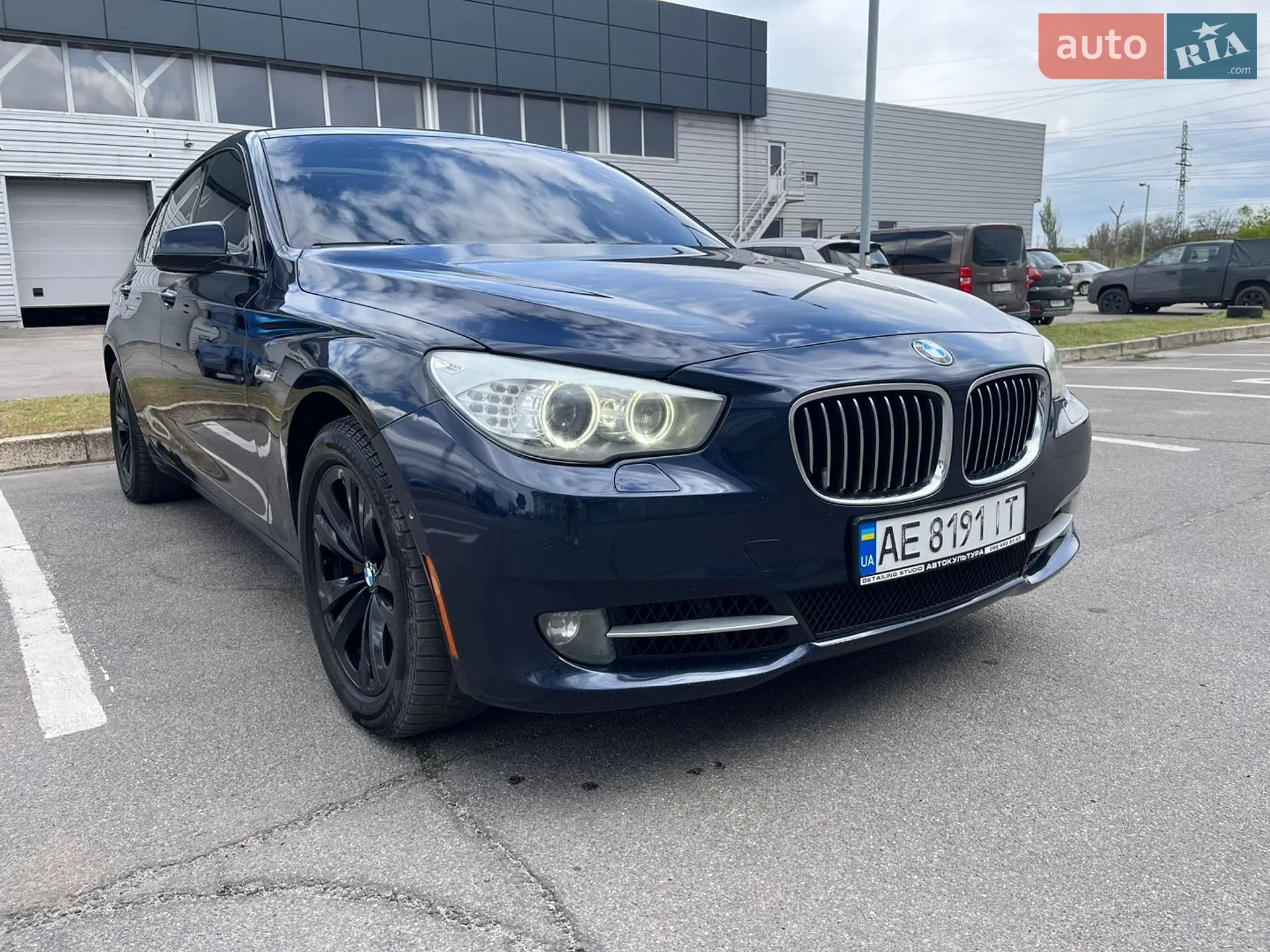 BMW 5 Series GT, 2011