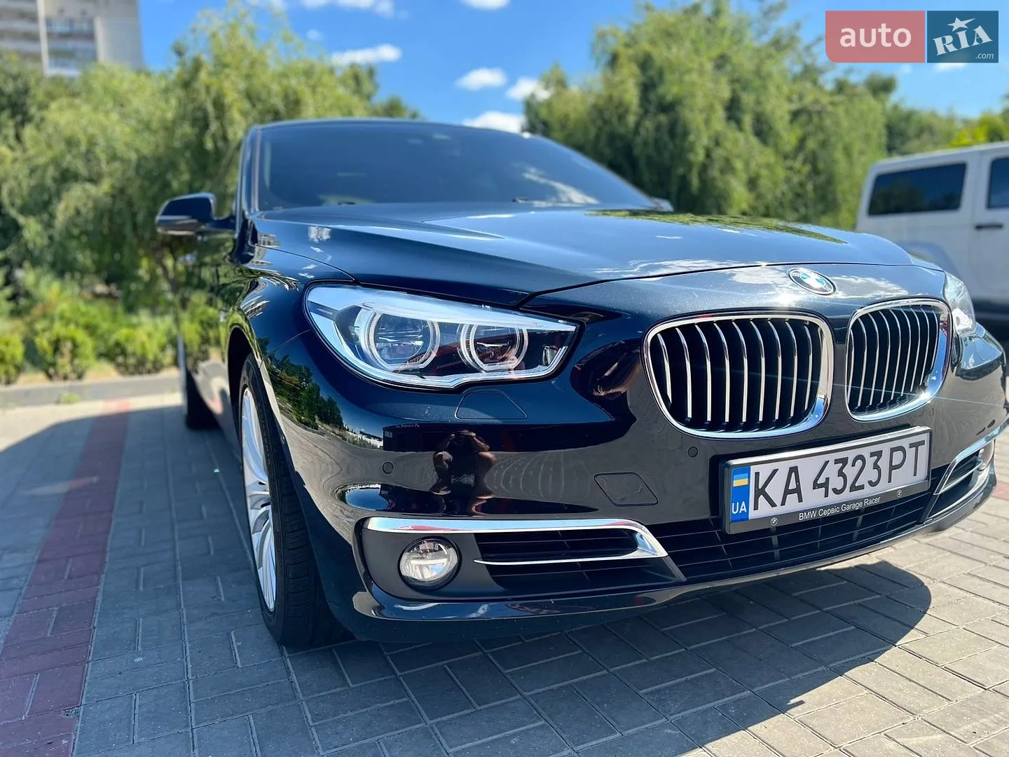 BMW 5 Series GT, 2016