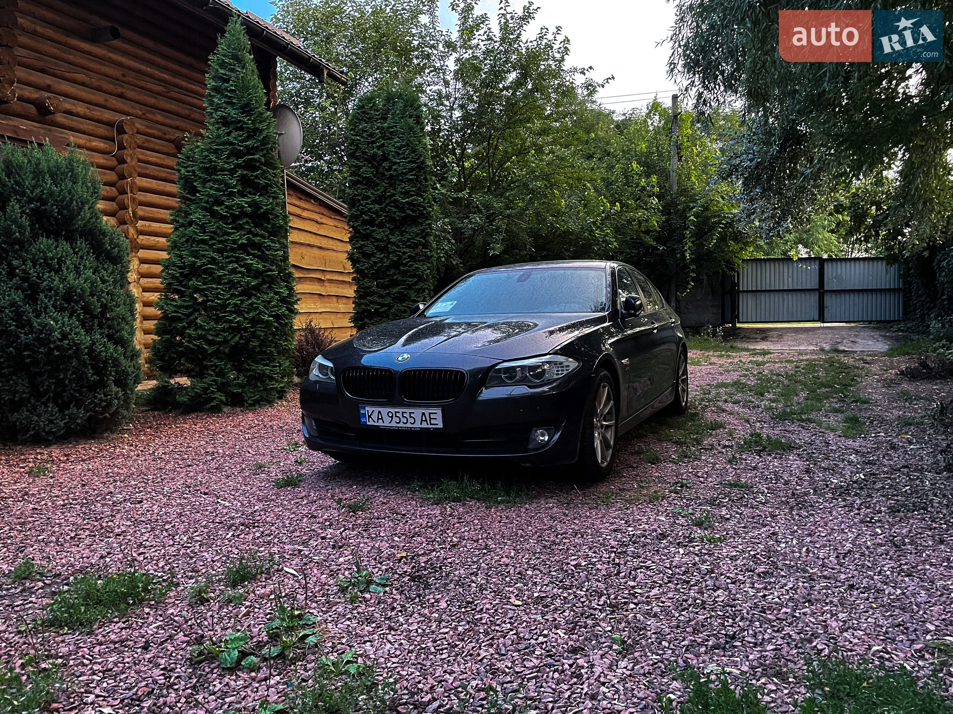 BMW 5 Series, 2011