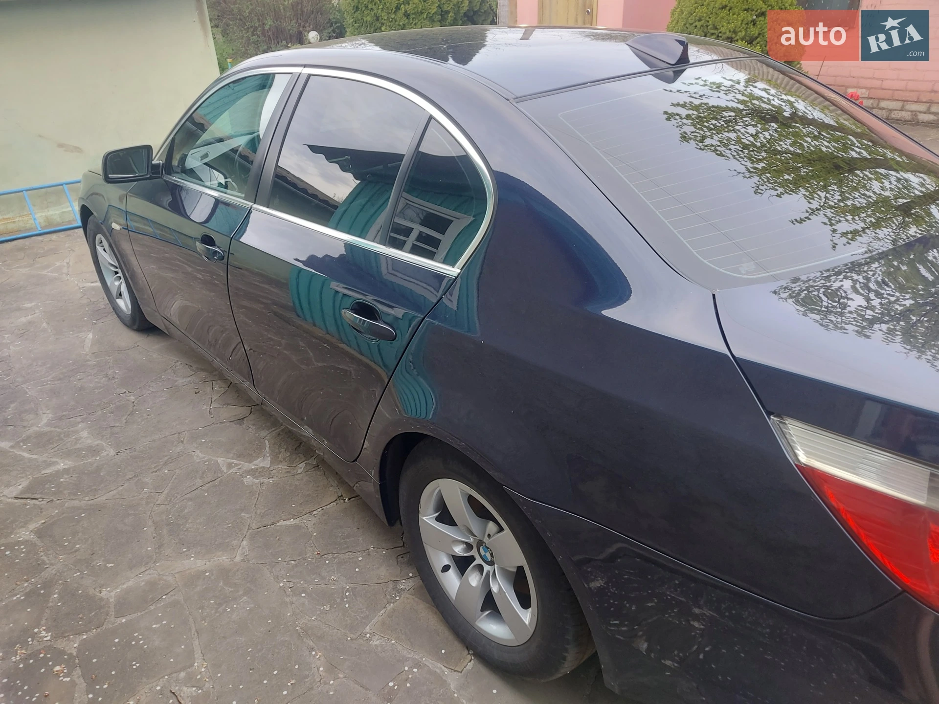 BMW 5 Series, 2004