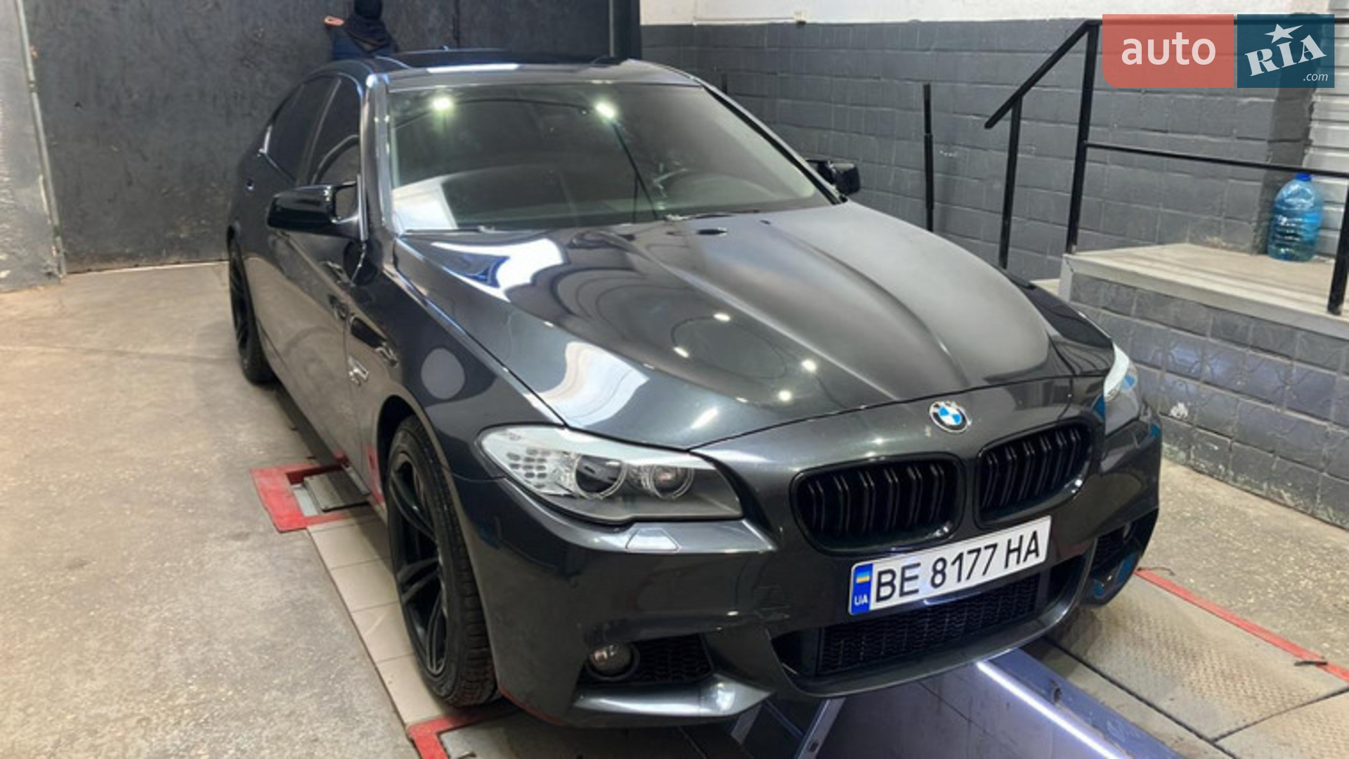 BMW 5 Series, 2011