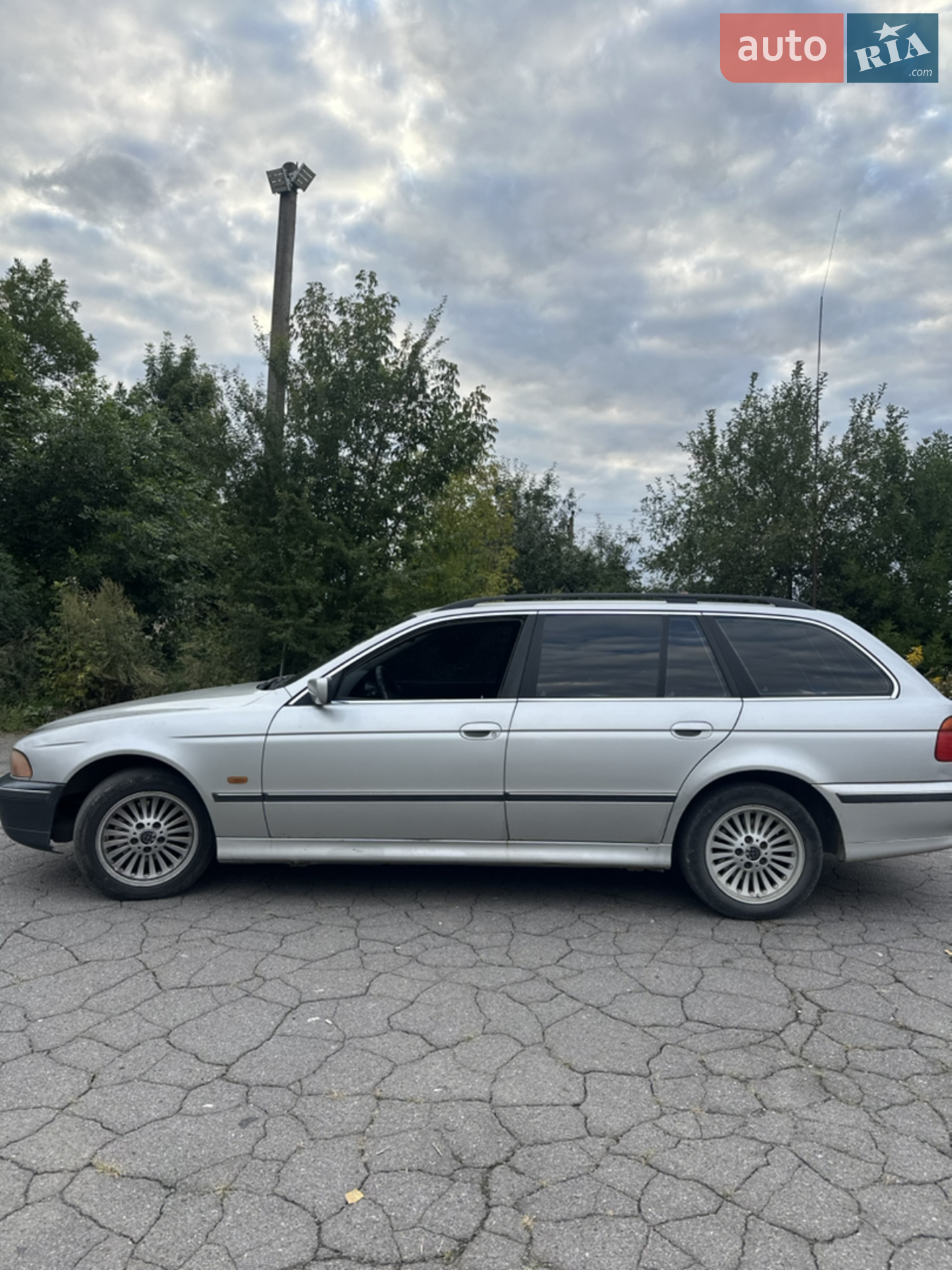 BMW 5 Series, 2000