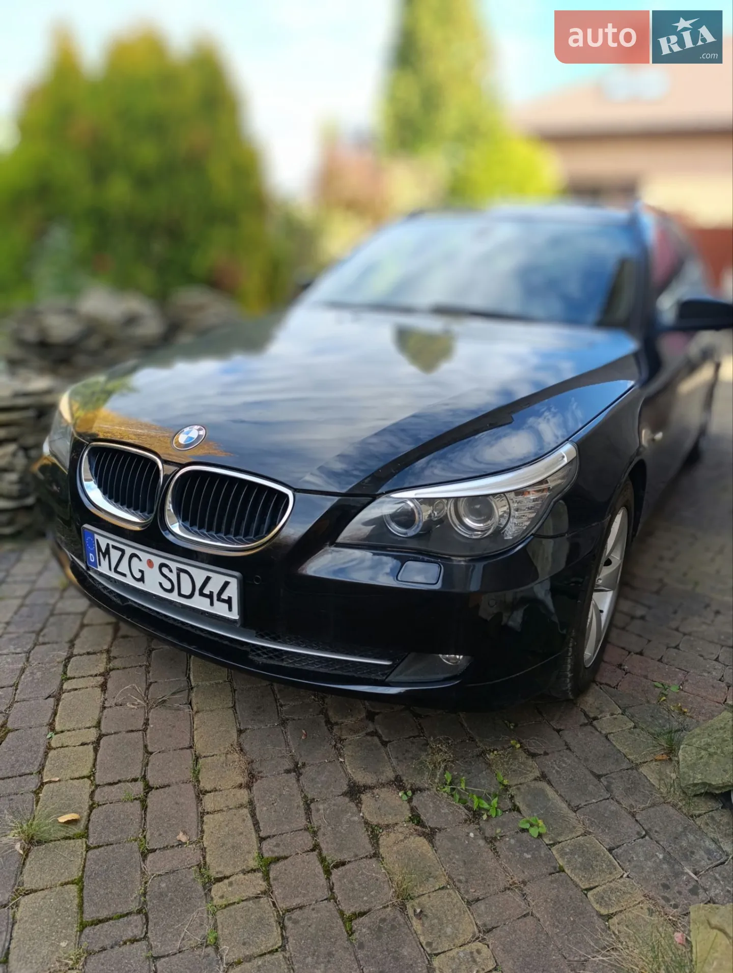 BMW 5 Series, 2010