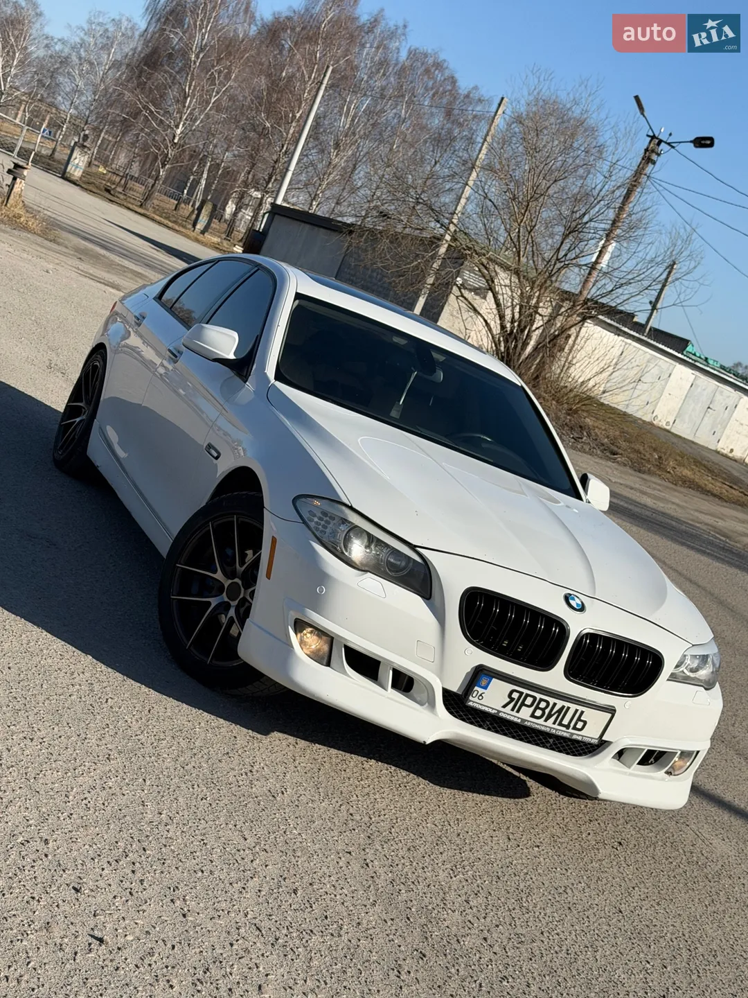 BMW 5 Series, 2011