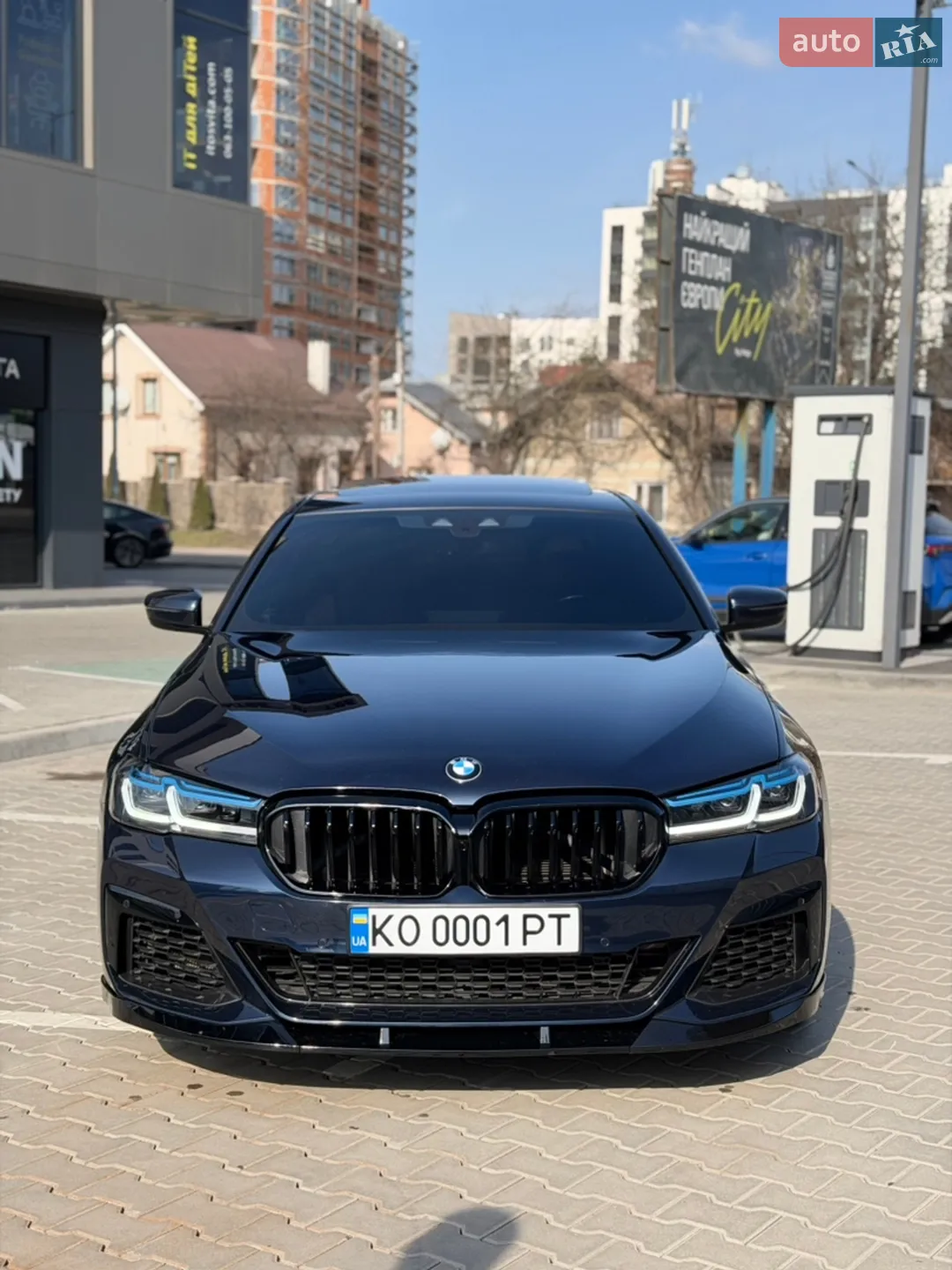 BMW 5 Series, 2019