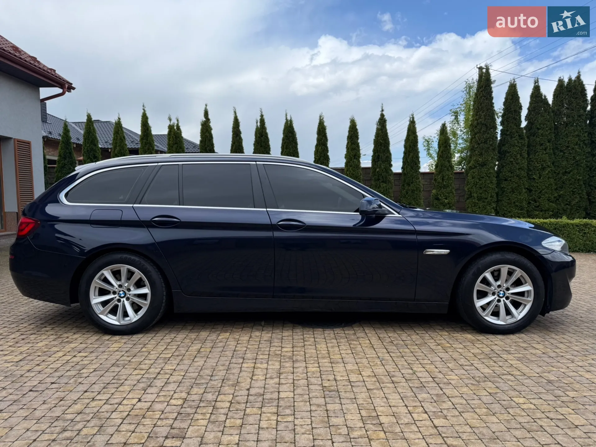 BMW 5 Series, 2012
