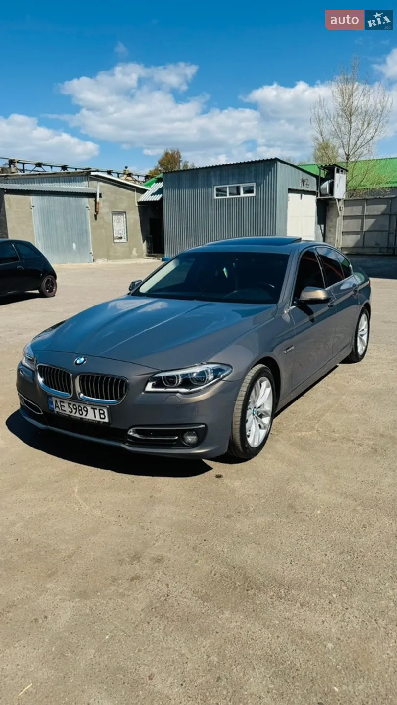 BMW 5 Series, 2016