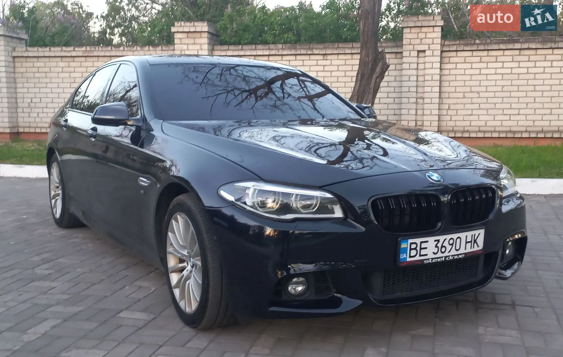 BMW 5 Series, 2015