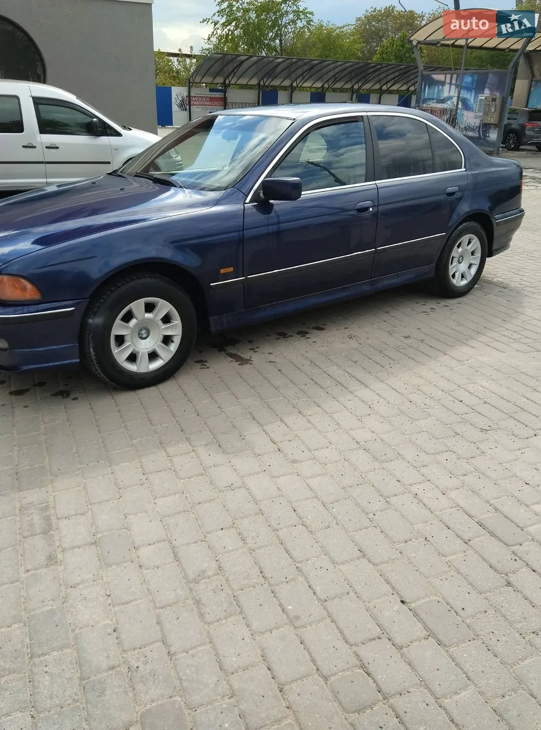 BMW 5 Series, 1998