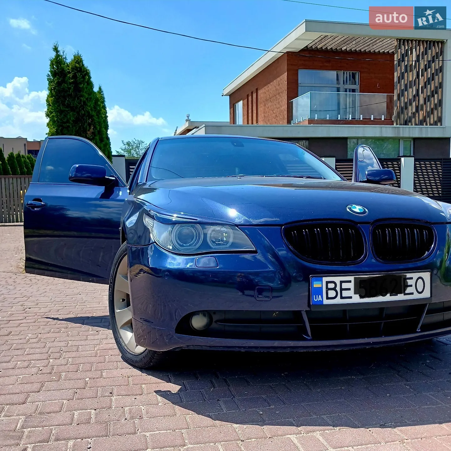 BMW 5 Series, 2003