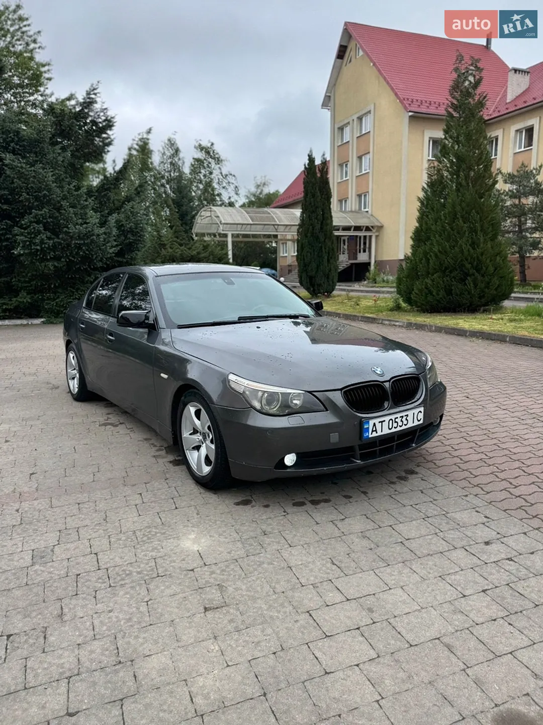 BMW 5 Series, 2004